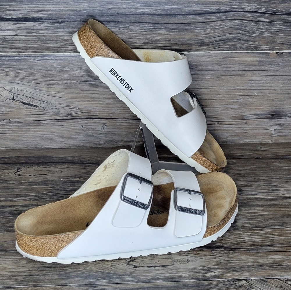 Birkenstock White Arizona Slide Sandal - Women's EU 40 Used Good Condition. - Picture 2 of 6